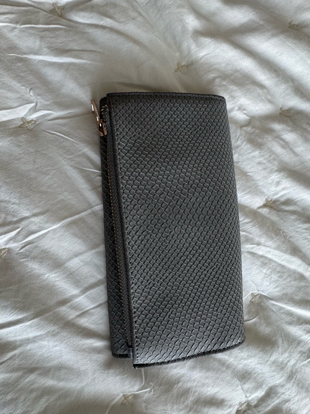 Textured Grey Zip Wallet